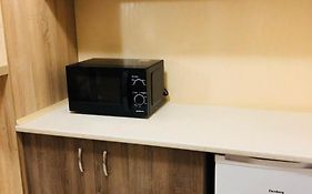 Comfortable Apartment Near Metro