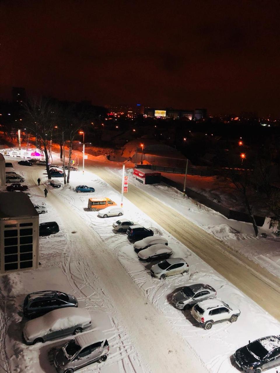 Comfortable Apartment Near Metro Харків Екстер'єр фото